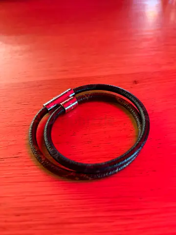 Men's double-wrap leather LV bracelet with magnetic clasp
