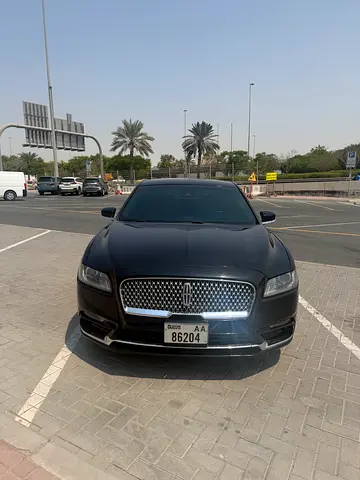 2018 Lincoln CONTINENTAL 照片 2