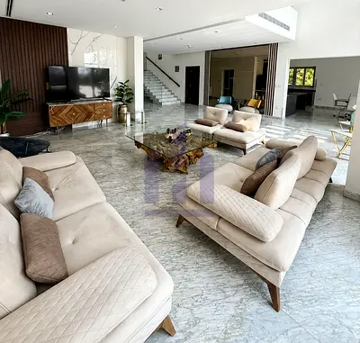 Fully Furnished 4BR | Single Row | Pool