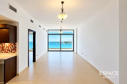 Full Sea View | Large Balcony | Beach Access