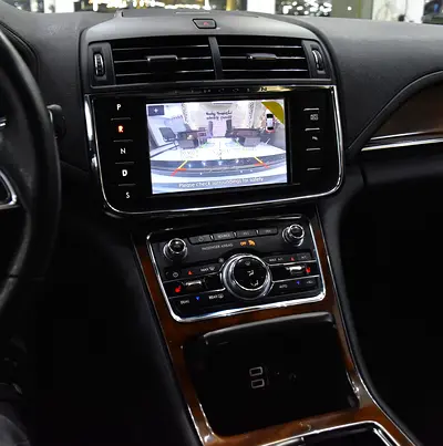 2020 Lincoln CONTINENTAL — миниатюра 15