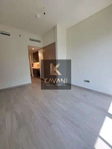 Modern Studio for Rent | Vacant | Premium MBR City Living
