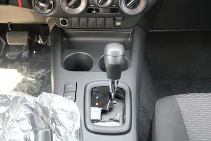 صورة مصغرة 9 لـ 2025 Toyota HILUX