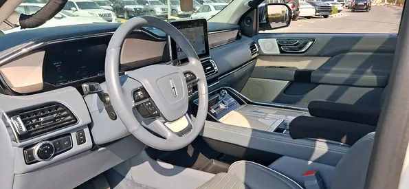 2021 Lincoln NAVIGATOR — фото 7