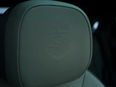 صورة 3 لـ 2024 Porsche CAYENNE