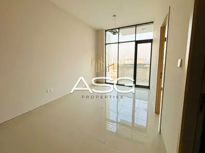 غرفة نوم واحدة فسيحة | سكن المها | إطلالة على الشرفة | غير مفروشة
