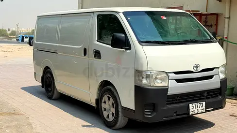 2018 Toyota Hiace Standard GCC Specs