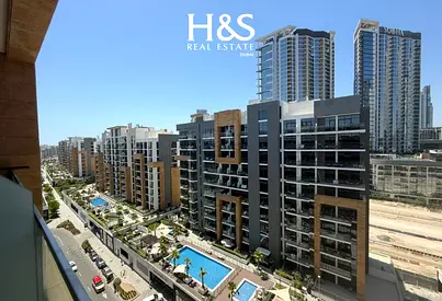 High-Floor Studio | Pool View | Balcony