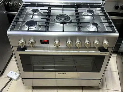 Bosch gas cooking range