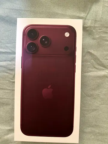 I phone 18 pro max 512GB burgundy