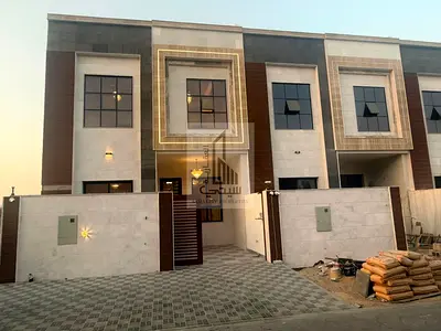 بدون رسوم سنوية فيلا مودرن 5 غرف تملك حر