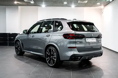 صورة 5 لـ 2026 BMW X5