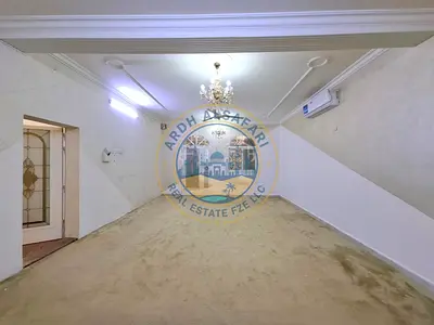 Luxury huge size 7bhk with 3 master room rent 75k