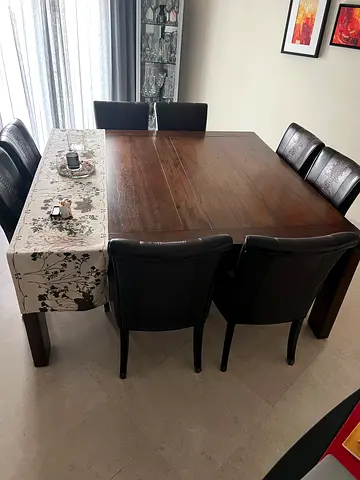 ‘The One’ eight seater dining table set