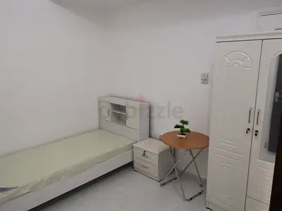 Big partition available for single lady