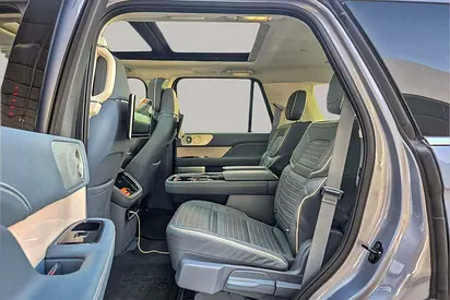 2022 Lincoln NAVIGATOR 缩略图 12
