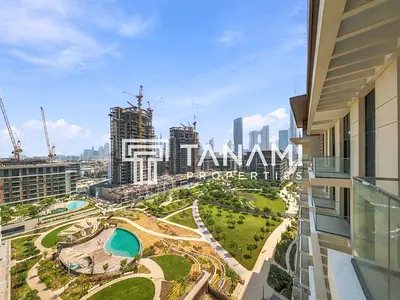 Central Park Views |Contemporary Living | Spacious
