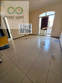 Payment facilities | Close to all services | Prime location | Lively area