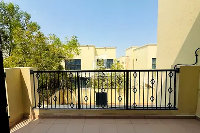 Urgent Deal| Motivated Seller| Vacant |Unfurnished