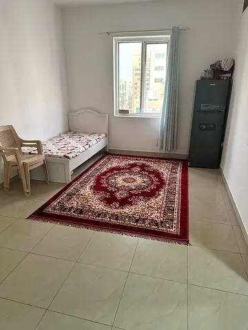 Fully furnished 1bhk (big hall with two washrooms)