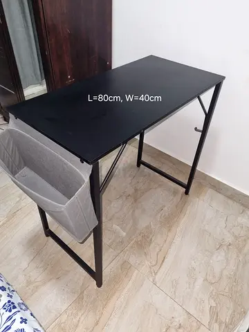 Compact black study desk with fabric side pocket - 80x40cm