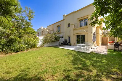 3 BEDROOMS | FULLY UPGRADED | LARGE PLOT