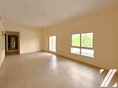 Open View I Near Amenities l Community Living