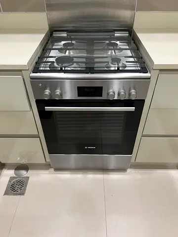 New Model Bosch 60cm gas cooking range