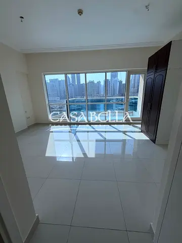 Canal & Burj Views | Payment in 4 cheques | Spacious Apt