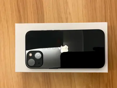 iPhone 13 (Black) mint Condition