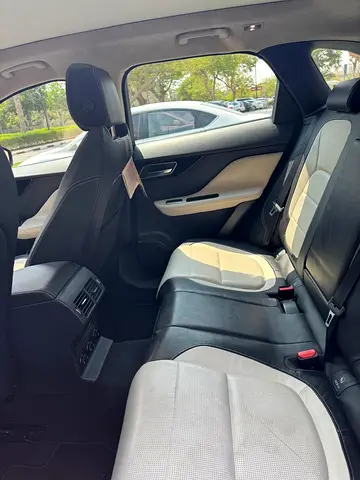 2019 Jaguar F-PACE — миниатюра 19
