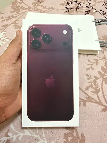 Apple I phone 18 pro max burgundy 256 TDRA