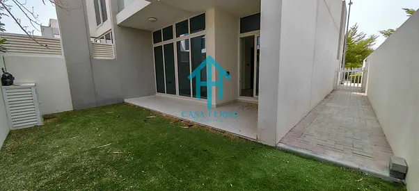 Corner Unit | Unfurnished | 3 Bedrooms Townhouse | Plot Size: 1802 Sq.ft