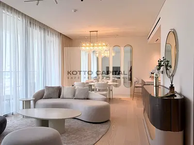 Chic 1 BR | Vacant | Furnished