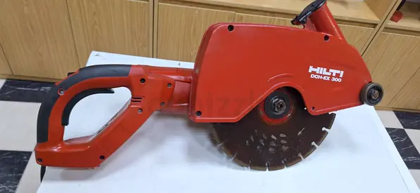 Hilti DCH 300-X Heavy Duty Diamond Cutter 220v