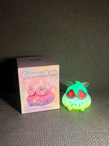 Emmimkum Light-Up Squishy Toy - Cute Alien Character( sealed )