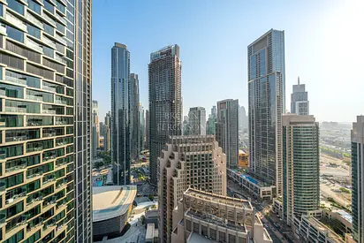Luxury 2-Bedroom Apartment in Opera District