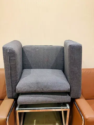 5-Piece Grey Sofa Cushion Set – Zippered & Washable Covers -Removable Covers. 60 cm x 60 cm x 12 cm