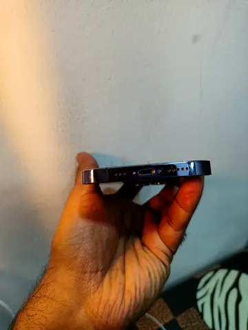 Apple iPhone 14 Pro - purple