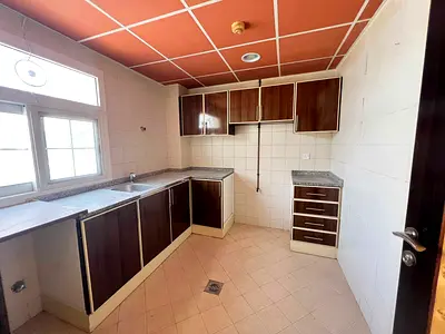 Close to muwaileh bus station 1bhk just in 32k 6cheques payment only for family