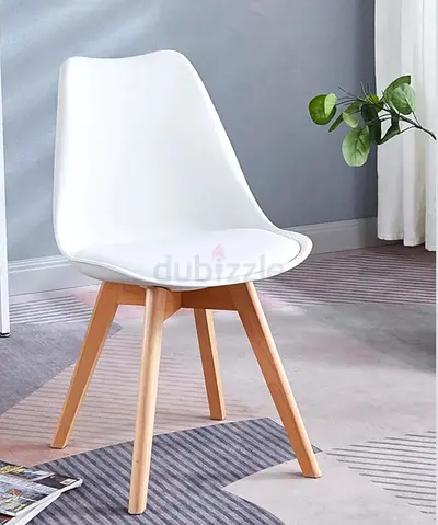4 White Dining Chairs Scandinavian Tulip Style with Cushions – Dubai