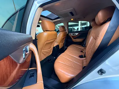 صورة مصغرة 15 لـ 2014 Infiniti QX70
