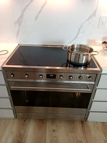 Smeg induction cooktop oven electric stove 90cm