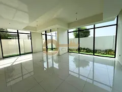 6 BED + MAID'S | WELL MAINTAINED | SINGLE ROW