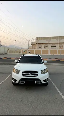2012 Hyundai Santa Fe Limited GCC Specs