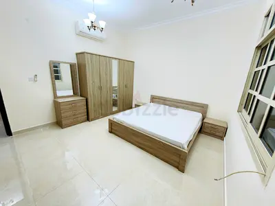 Master room for rent in rawda 2.