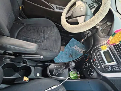 2015 Hyundai ACCENT — фото 9