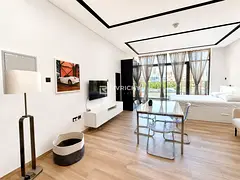 HIGH-END INTERIORS | FULLY FURNISHED | VERSACE