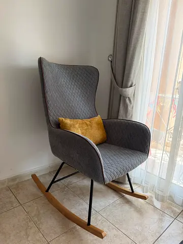 Rocking chair