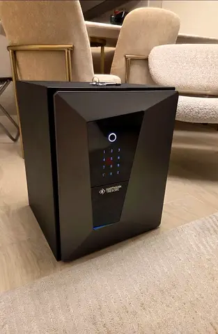 Wi‑Fi Smart Electronic Safe (App Controlled)